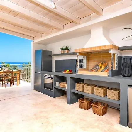 Seaside Comfort For Family Adventures Holiday home *